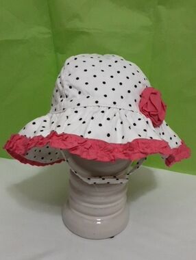 Janie and Jack White Hat with Black Polka Dots and Pink Trim